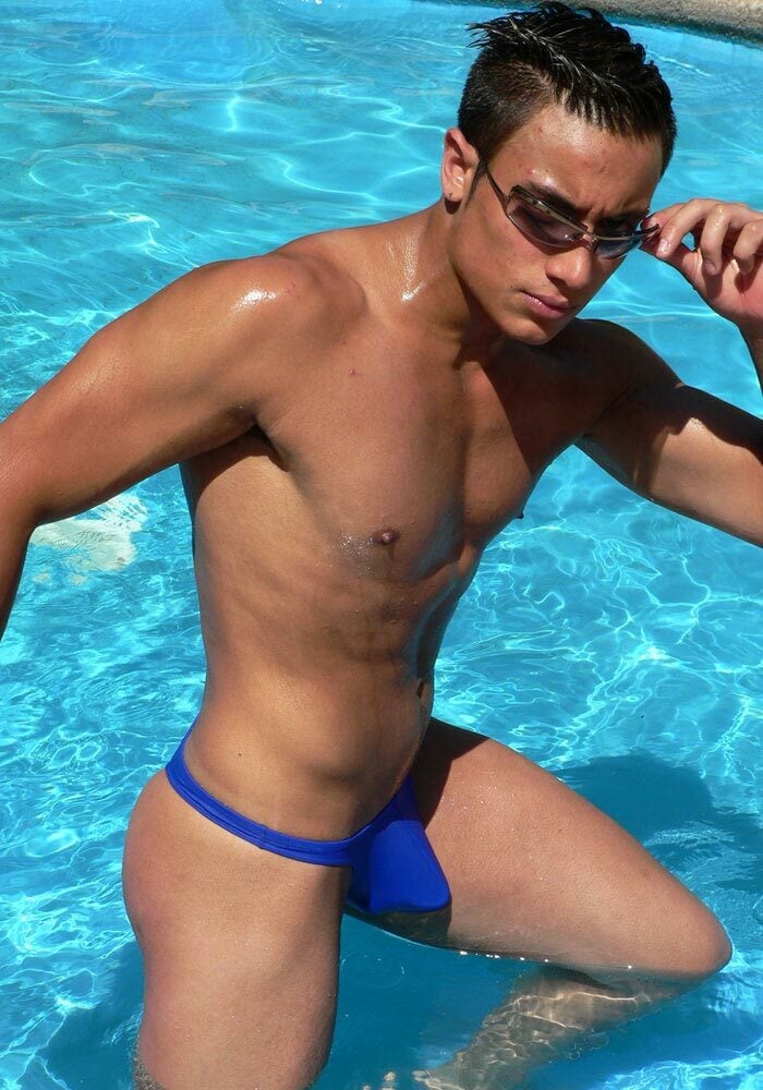 Ergowear Pouch Swimsuit Thong X3D Royal Blue Top Body on Pool
