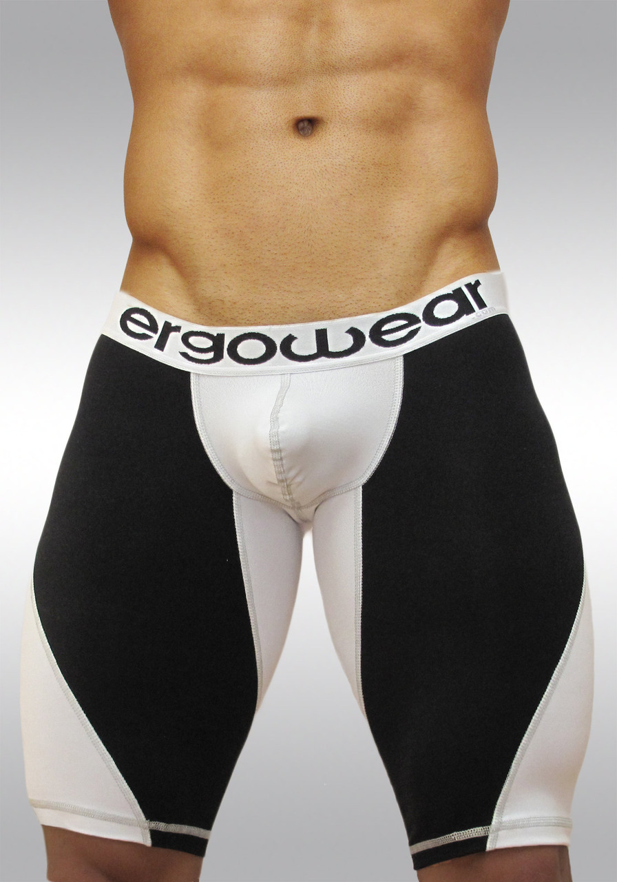 Compression Shorts with MAX Pouch in black/white - Front